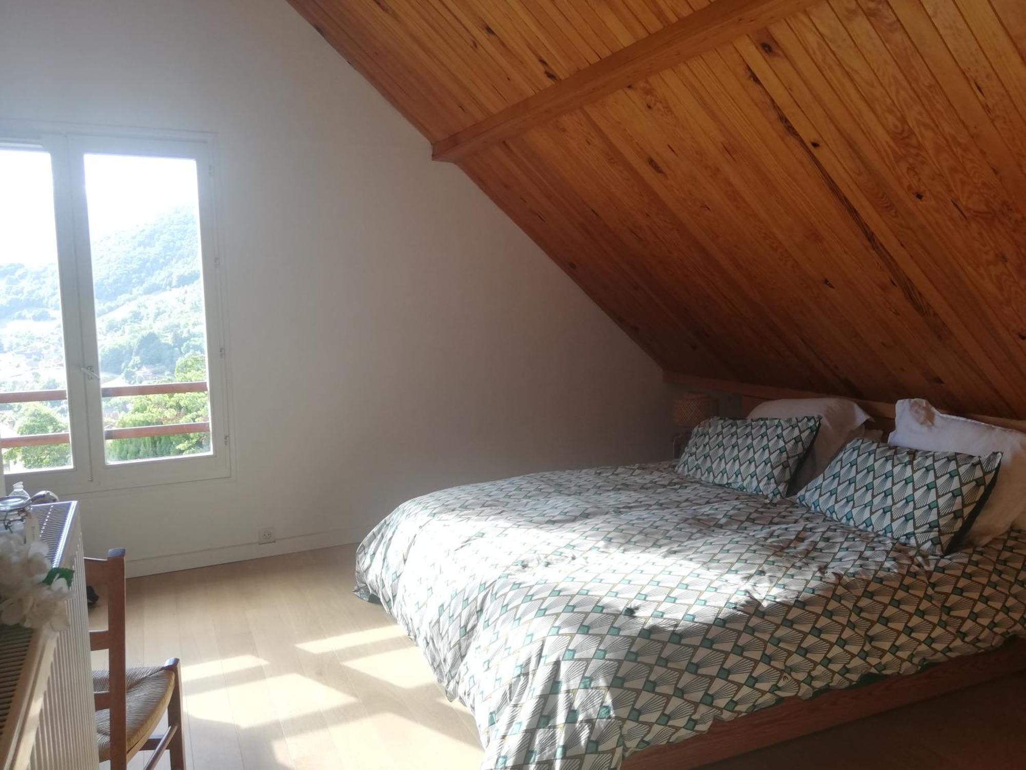 Eco-Logis Mad'In Belledonne Bed and Breakfast Theys Δωμάτιο φωτογραφία